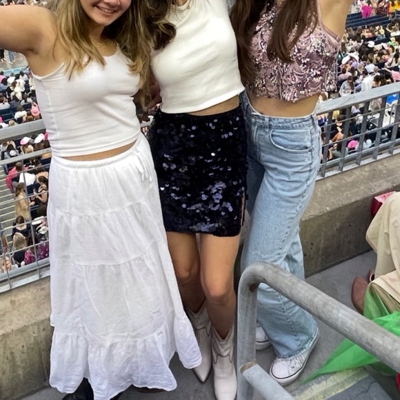 Navy Blue Sequin Mini Skirt with Slit - Picture 5 of 6